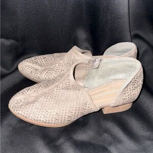 Cityclassified Taupe Cutout Suede Mules